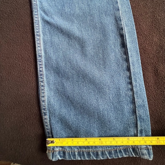 Basic Editions Relaxed Fit KMart Men’s Denim Jeans labeled 31 inch waist but 34 - Picture 4 of 14